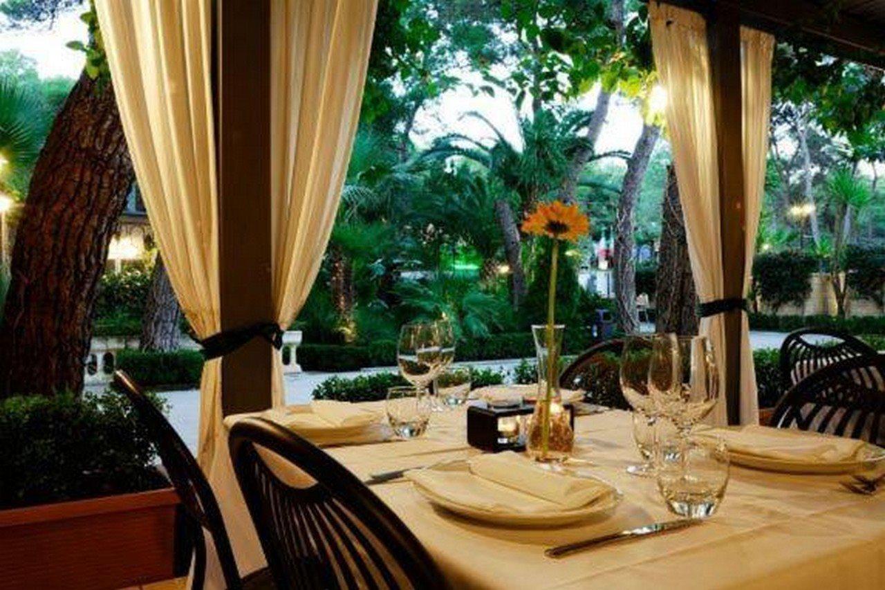 Hotel Villa Giusy Кастелланета-Марина Экстерьер фото